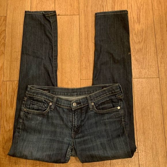 Citizens of Humanity Kelly #001 Stretch
Low waist Bootcut size 30
EUC - Picture 9 of 16